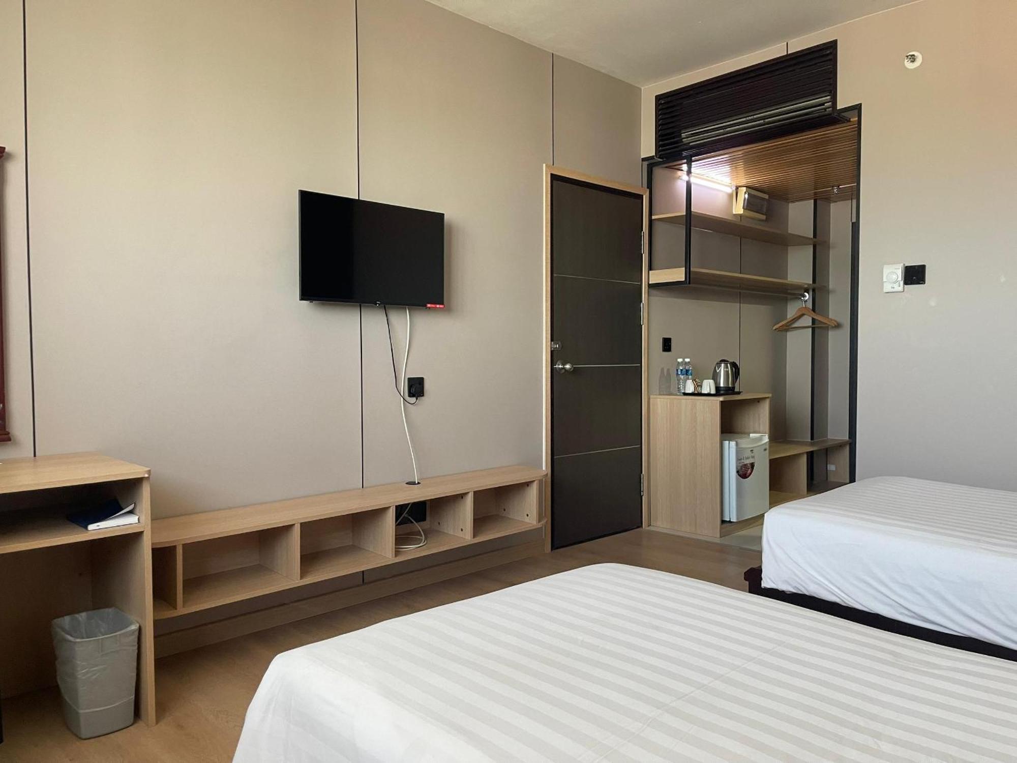 Penview Hotel Кучинг Экстерьер фото