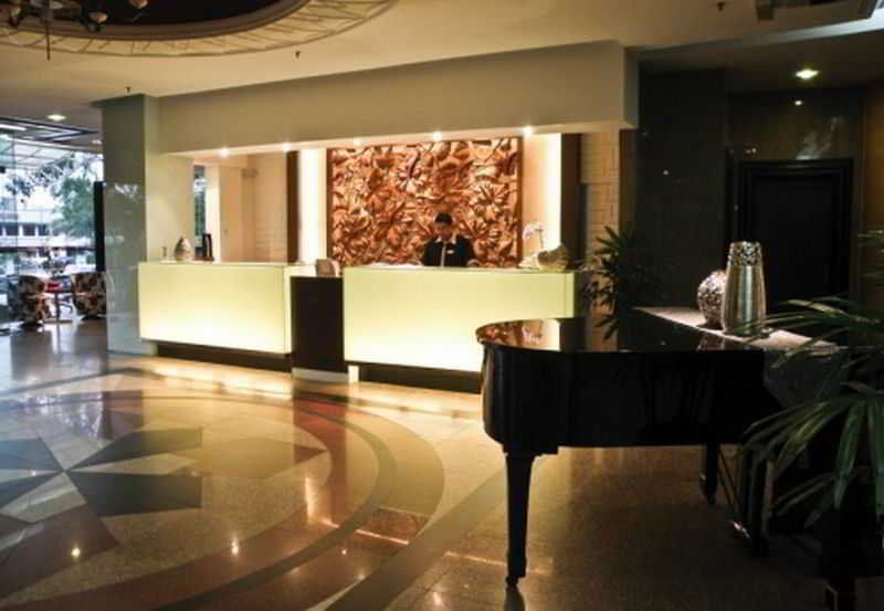 Penview Hotel Кучинг Экстерьер фото