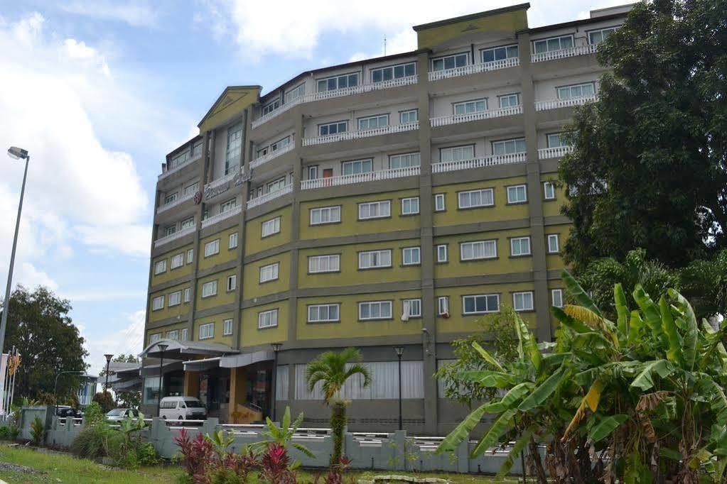 Penview Hotel Кучинг Экстерьер фото